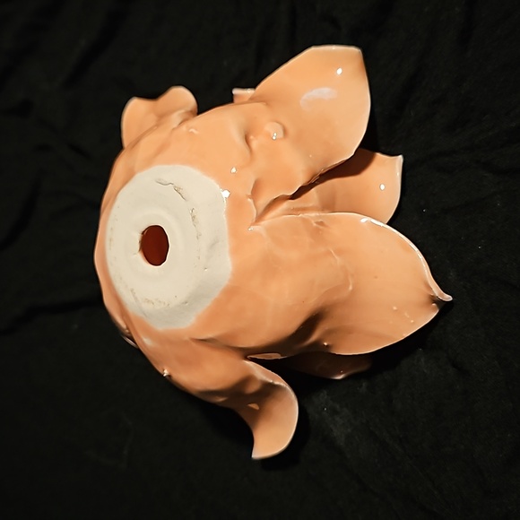 Beautiful ceramic rose tea light holder - Picture 3 of 3